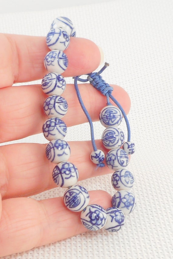 Vintage Chinese Pull Cord Beads Bracelet Blue & W… - image 2