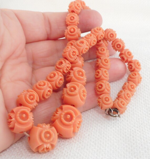 Art Deco Molded Coral Celluloid Beads Necklace 19… - image 4