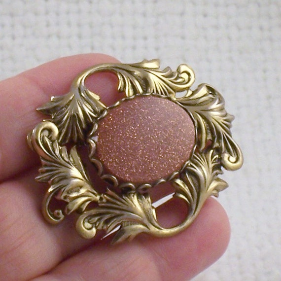 Vintage Art Deco Goldstone Brooch Pin with Curlin… - image 4