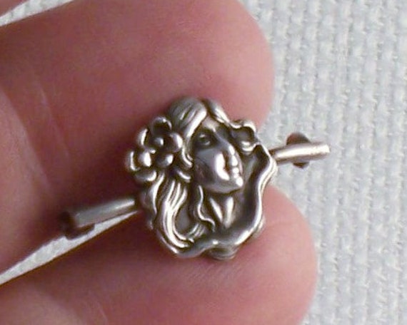 Vintage Sterling Silver Art Nouveau Woman Brooch … - image 2