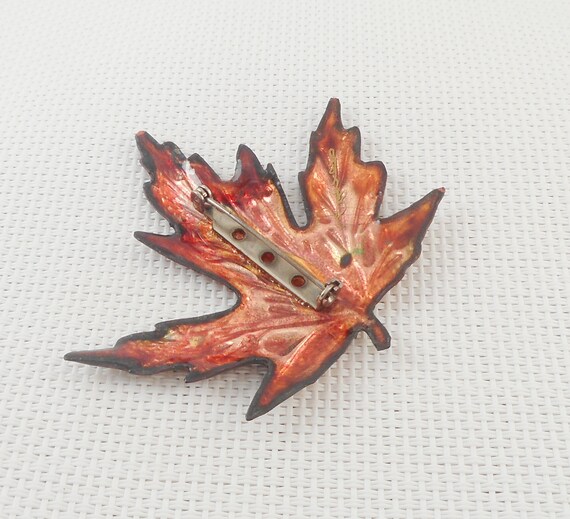 Vintage Shimmering Enamel Maple Leaf Brooch Big S… - image 4