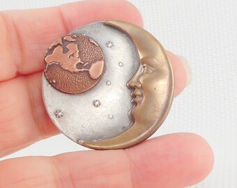 Vintage Moon and Earth Brooch K & T Signed Moon and Earth Brooch 3 Tone Moon and Earth Brooch Astrology Brooch Celestial Brooch Moon Pin