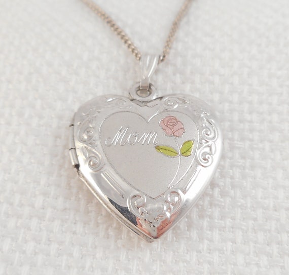 Mom cheap heart locket