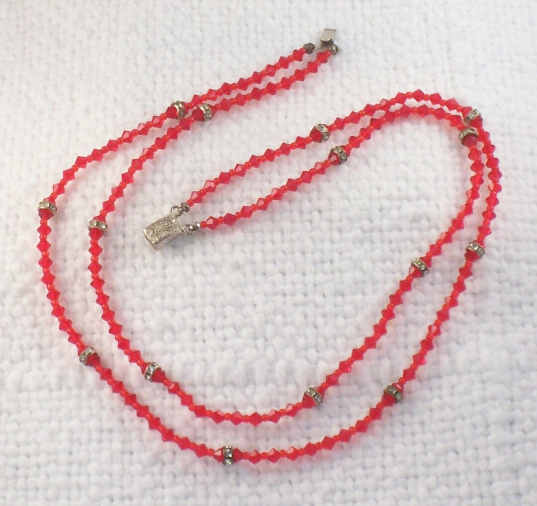 Vintage Art Deco Czech Red Glass Bead Two Strand Necklace  display picture 2