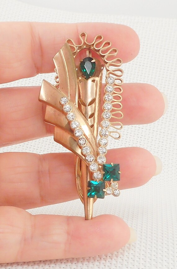 Vintage 1940's Brass & Rhinestone Brooch or Penda… - image 2