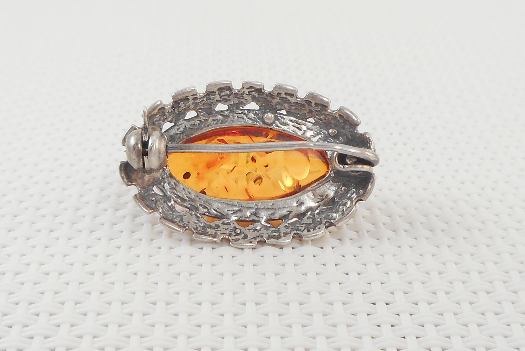 Vintage Sterling Small Natural Baltic Amber Brooch 1940
