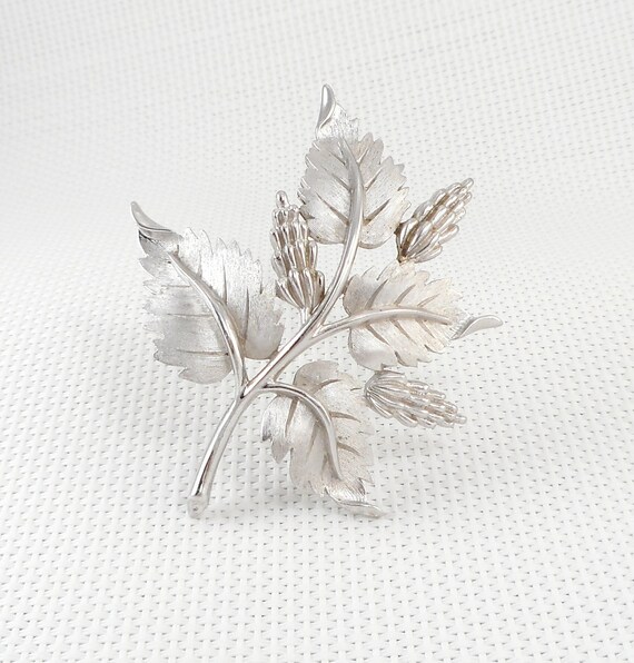 Vintage 1960's Crown Trifari Silver Pine Cones Leaf Pin Vintage Trifari Leaf with Buds Brooch 1960's Crown Trifari Unique Leaf Brooch