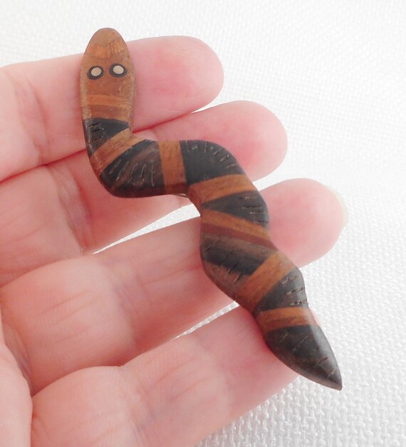 Vintage Layered Wood Snake Pin Brooch Light and D… - image 3