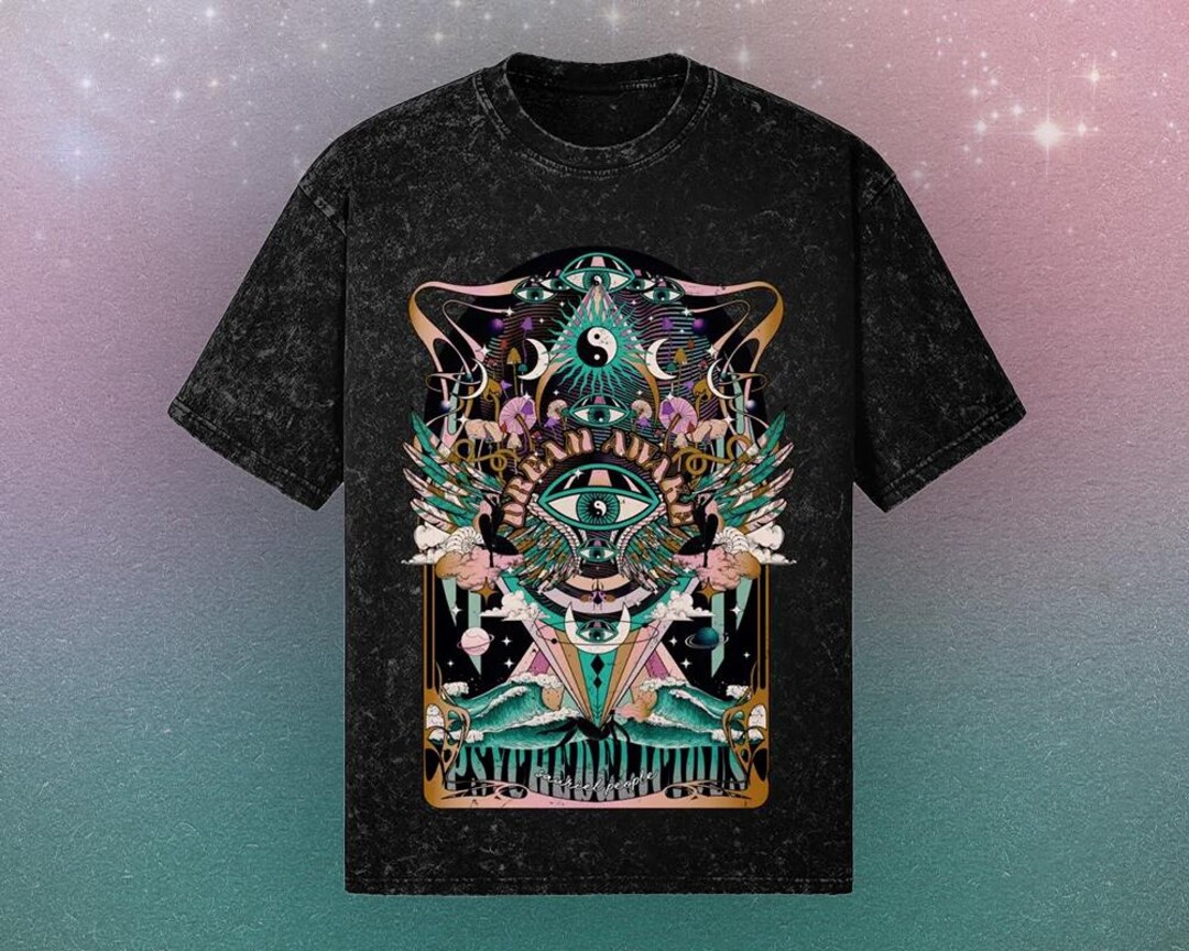 Dream Awake Psychedelic T-shirt: Distressed Vintage Style Unisex