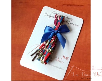 Red OOAK Liberty Shoelace : Liberty Poppy and Daisy (90 cms long) OOAK liberty shoe laces, very RARE spaghetti cord handmade in France)