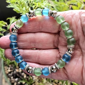 Sea Glass Beaded Bracelet – Stretch Boho Bracelet with Tibetan Silver | Ocean-Inspired Jewelry | Beach Lover Gift for Her