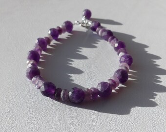 Amethyst ("frosted") bracelet