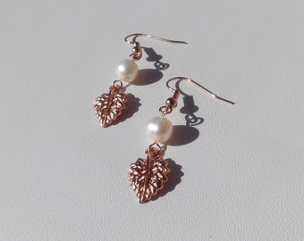 Pearl and leaf earrings