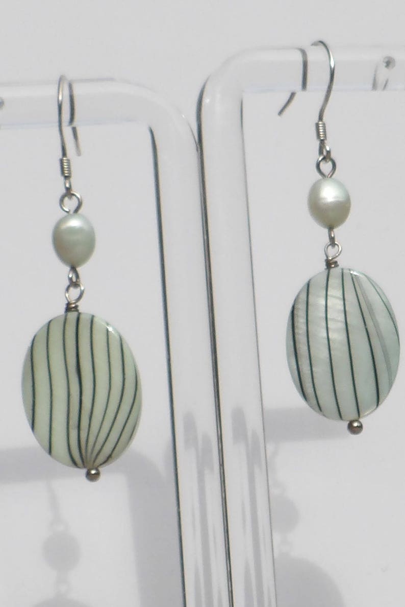 Mint shell and pearl earrings image 3