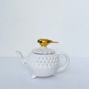 White Ceramic Teapot With bird lid Porcupine Pattern pottery teapot decorative teapot image 1