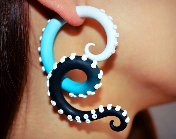 Black Pastel Goth Octopus Tentacle Earrings Cyber Goth Kraken Etsy