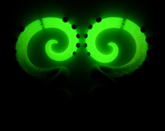 Glow In The Dark Menhera Fée Kei Yami Kawaii Tentacule Boucles d’oreilles Pastel Creepy Bijoux Jauge Plug Goth Ear Hangers Kpop Anime Decora Octopus