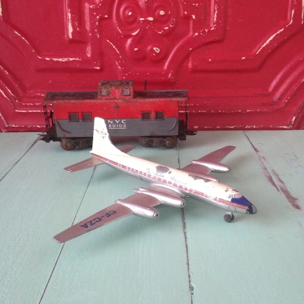Vintage Dinky Britannia metaal Diecast vliegtuig Jet... Uitverkoop! Canadian Pacific, 9" spanwijdte, gemaakt In Eng land, Baby Boomer speelgoed, In