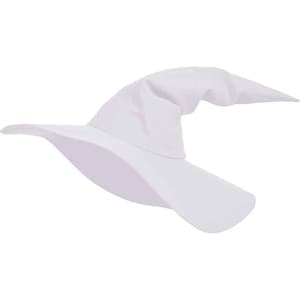 Op de afbeelding: Een witte tovenaarshoed met een brede rand en een hoge, puntige kroon. De hoed is gemaakt van een zacht, vilt-achtig materiaal.
