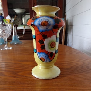 Japanese Sakuraware Lusterware Hand Painted Vase