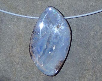 Australia Opal pendant - sea, waves and foam in the same Opal