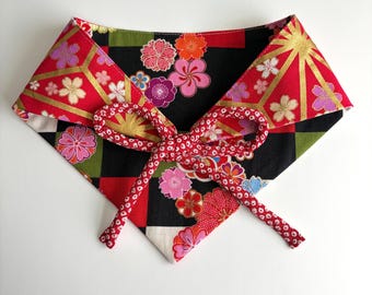 Reversible M-size Pet Bandana - Black and Red Gold kimono pattern Japanese Cotton M size
