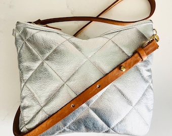 Emily • Quilted cross body bag