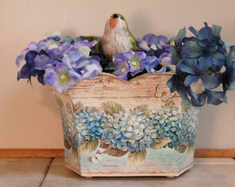 Spring Blue Hydrangea Bluebird Baby Nest Eggs Pam'sDeZines floral (Item 287)