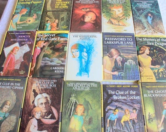 Libro giallo di Nancy Drew, libro di Nancy Drew, Carolyn Keen