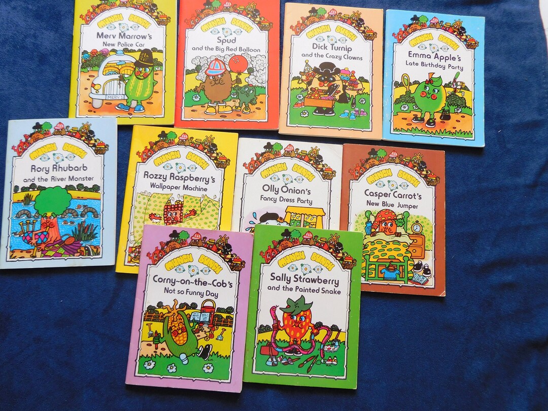 Vintage Munch Bunch Book, Rory Rhubarb, Emma Apple, Casper Carrot, Olly ...