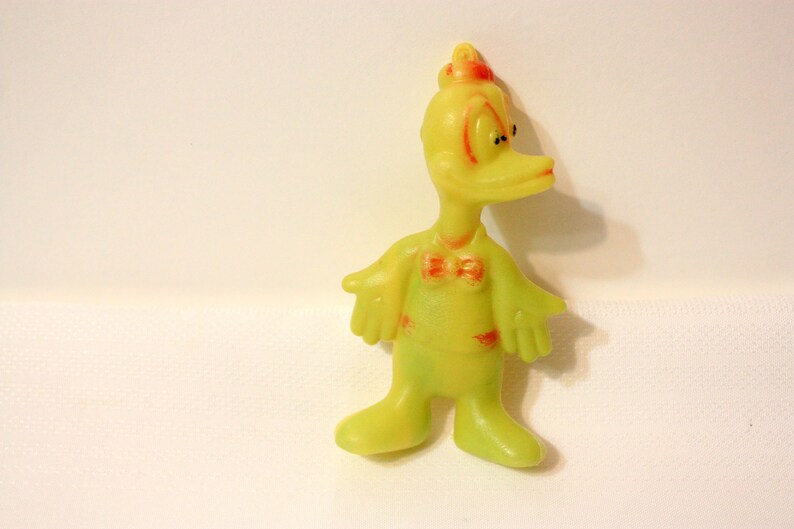 walking donald duck toy
