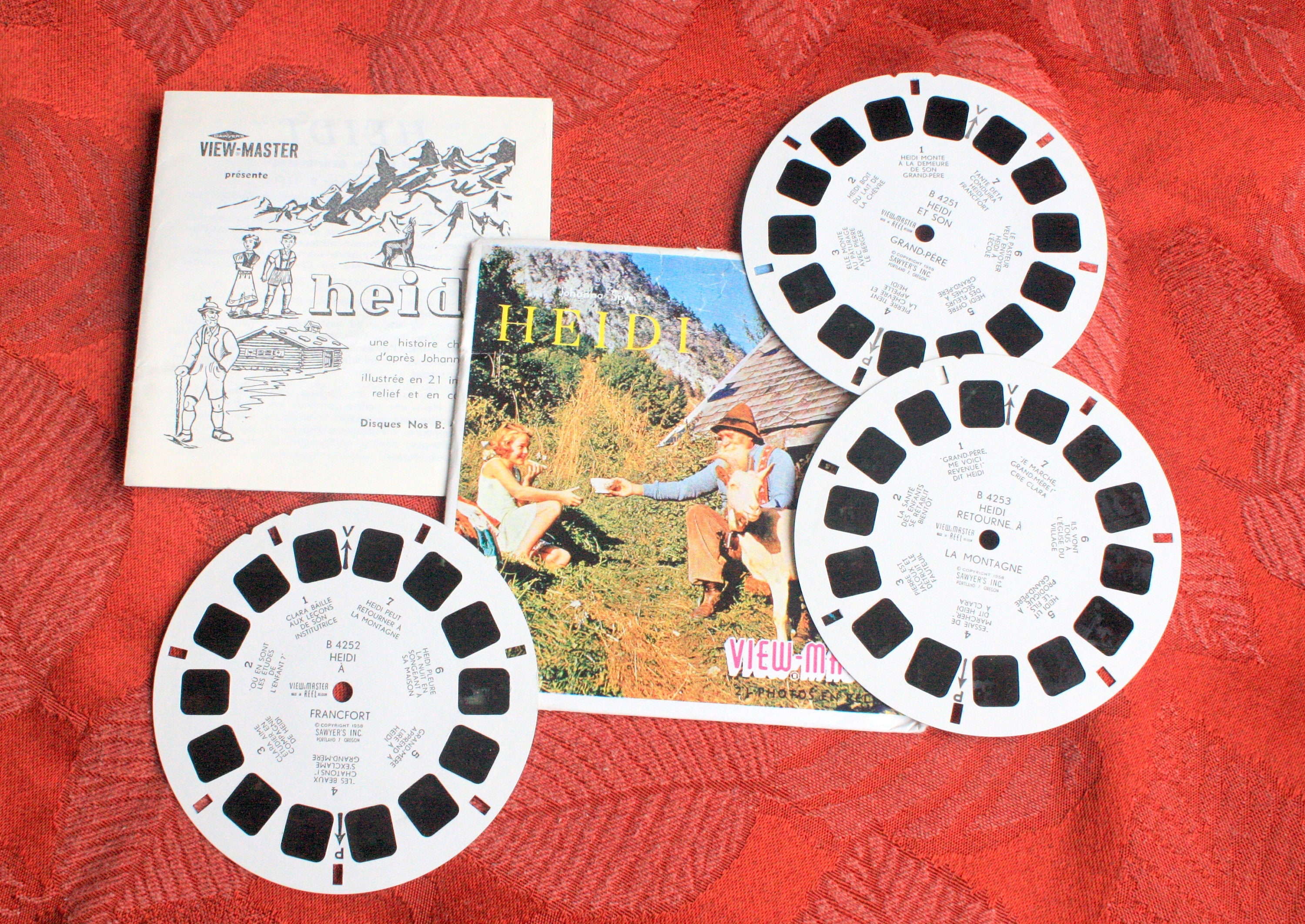 Vintage Set of Three Heidi View Master Reels With Story Booklet, Vintage  Viewmaster Reel, Vintage Heidi in French 