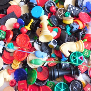 128 Pièces Pièces de Jeu de Société Pièces de Jeu de Pion en Plastique  Multicolore pour Jeux de Société d'Échecs, 1 Pouce Pions de Jeu, Marqueurs  de Table, Arts et Artisanat 