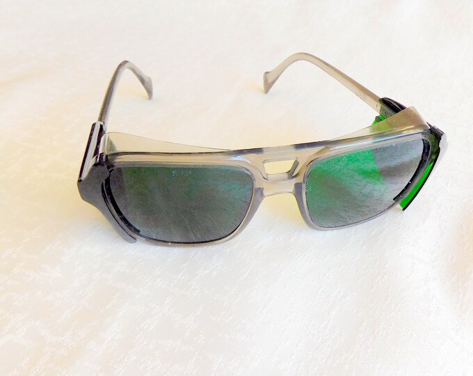 Vintage Laser Safety Glasses, GO Safety Glasses With Side Shields