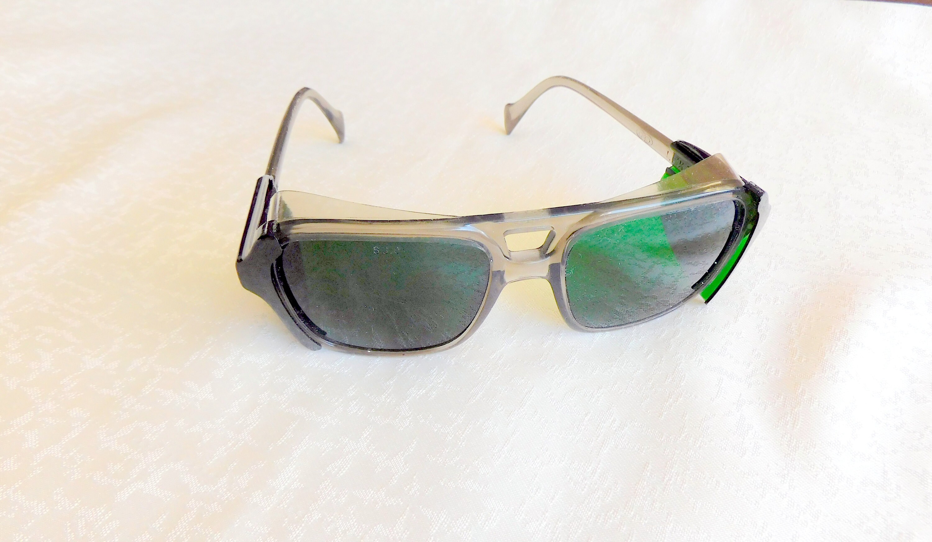 Vintage Laser Safety Glasses GO Safety Glasses With Side Finland