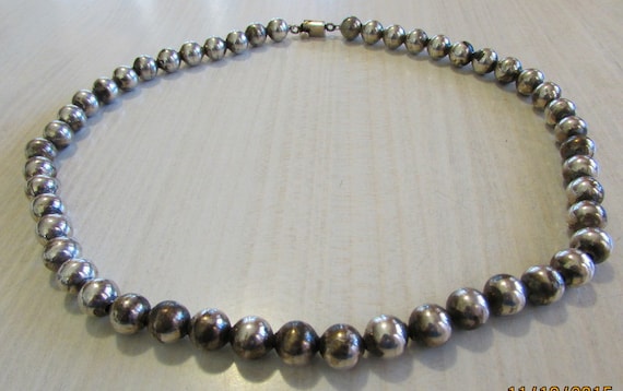 ネックレス・ペンダント VVV Silver Beads Surgical Ribbon Necklacee Small BFK136 3mm Sterling Silver Navajo BB Pearl Chain 16-24