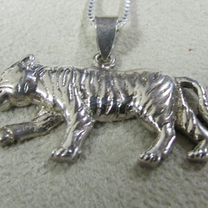 Sterling Silver Tiger Necklace image 1