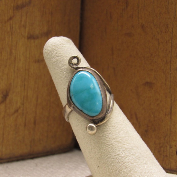 Sterling Silver and Turquoise Ring Size 6 1/4 + - image 5