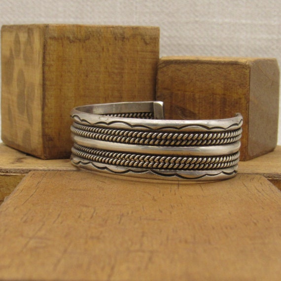 Sterling Silver Southwest Navajo Style Cuff Brace… - image 3