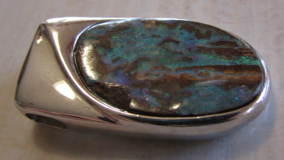 Beautiful Sterling Silver and Opal Pendant + - image 2