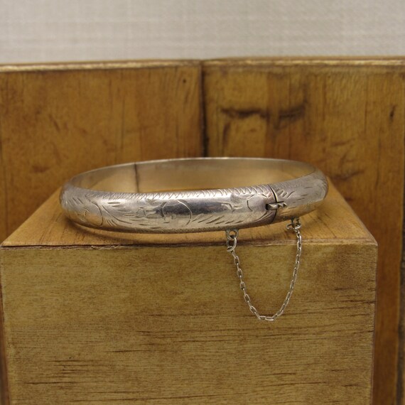 Hinged Diamond Cut Bangle Bracelet + - image 2