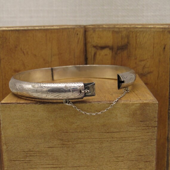 Hinged Diamond Cut Bangle Bracelet + - image 7