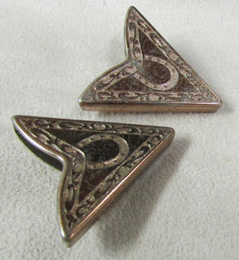 Copper Plated Horse Shoe Design Collar Tips