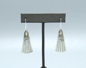 Vintage Sterling Silver Mother-of-Pearl Dangle Drop Earrings