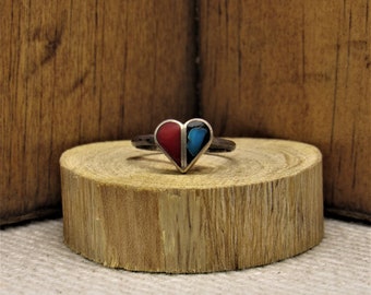 Turquoise Chip Inlay Heart Ring Size 4 1/4 +