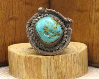 Sterling Silver and Turquoise Ring Vintage Size 8 +