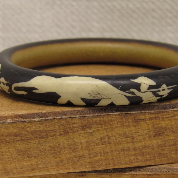 Elephant Design Bangle Bracelet + - image 1
