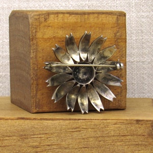 Sterling Silver and Marcasite Daisy Pin image 4
