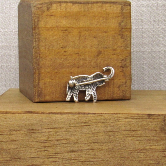 Sterling Silver Blue Eyed Elephant Pin + - image 4