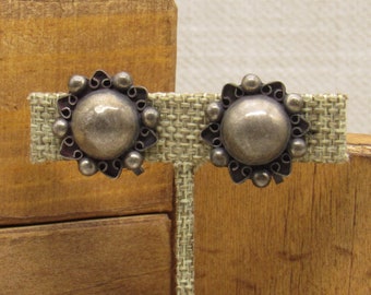 Vintage Sterling Silver Screw Back Earrings from Mexico +